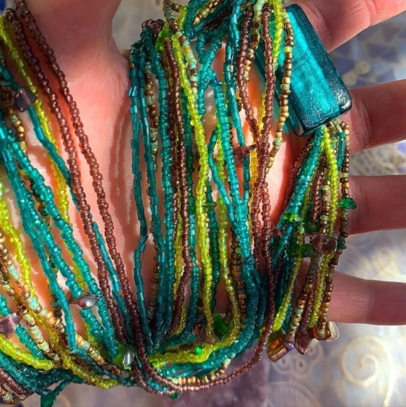 Glass-Bead Lariat Necklace - Picture 7 of 9